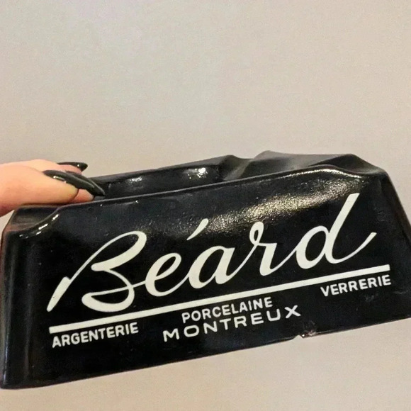 Vintage black ashtray - Picture 7 of 7